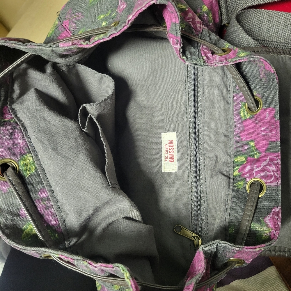 Mossimo Backpack - image 4